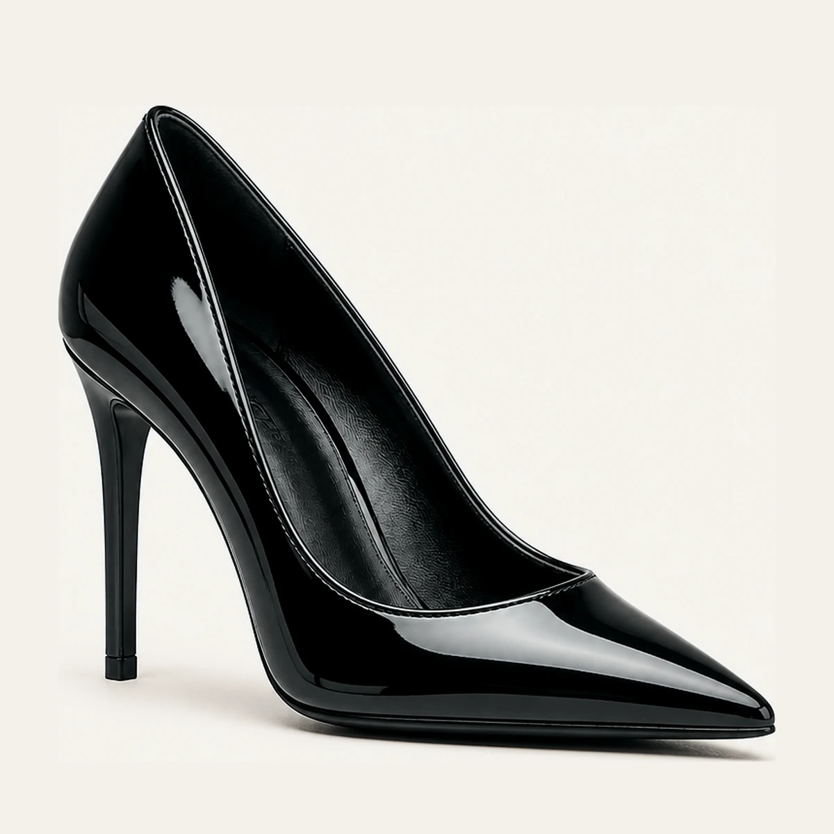 Heel Black Patent — Главный ракурс